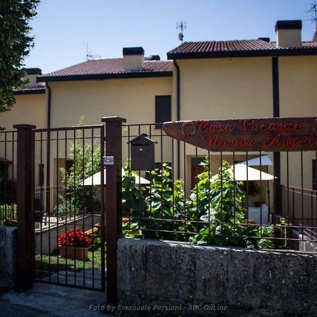 Casa Vacanze Nonna Angela 노르시아 외부 사진